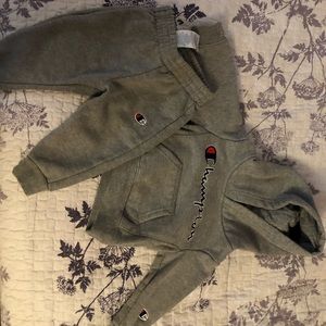 Champion 2 piece set